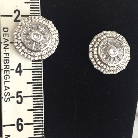 STERLING Silver & White CZ Brilliant Sparkly Mosaic Stud Earrings Bridal 16mm - Picture 9 of 9
